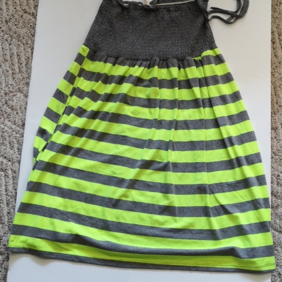 Sun Dress NWOT - Picture 2 of 3